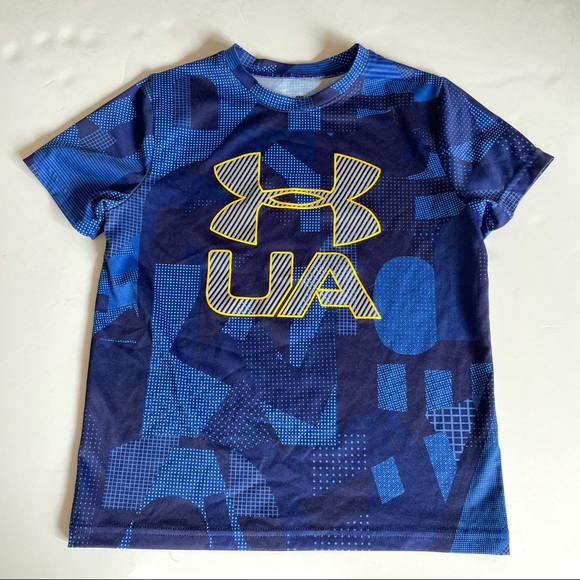 Under Armour Other - Under Armour tee